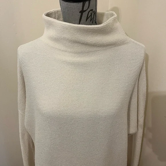 Free People Ottoman Tunic Sweater in Ecru (White), Size XS - Picture 5 of 16
